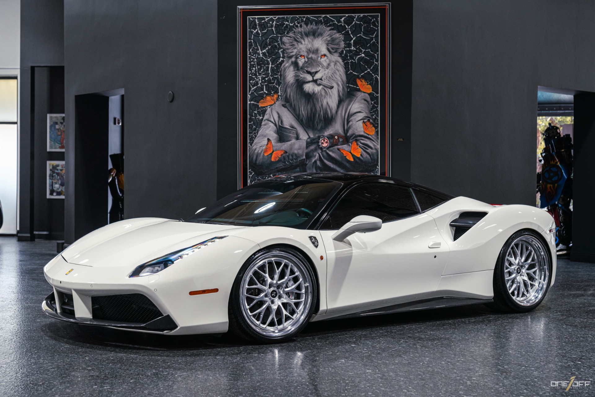 Bianco Avus 2016 Ferrari 488 Coupe Rear-Wheel Drive 7-Speed Automatic