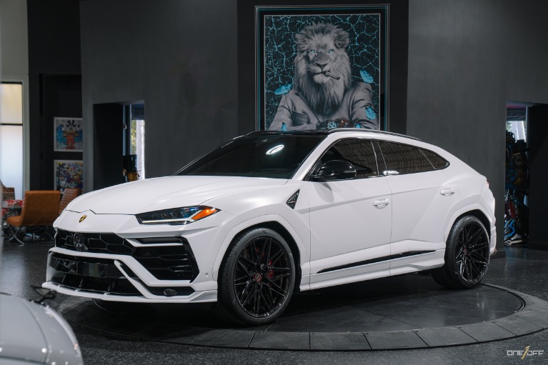 2019 Lamborghini Urus Base's photo