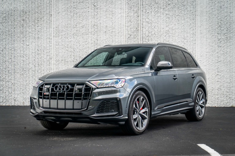 2023 Audi SQ7 Premium Plus's photo