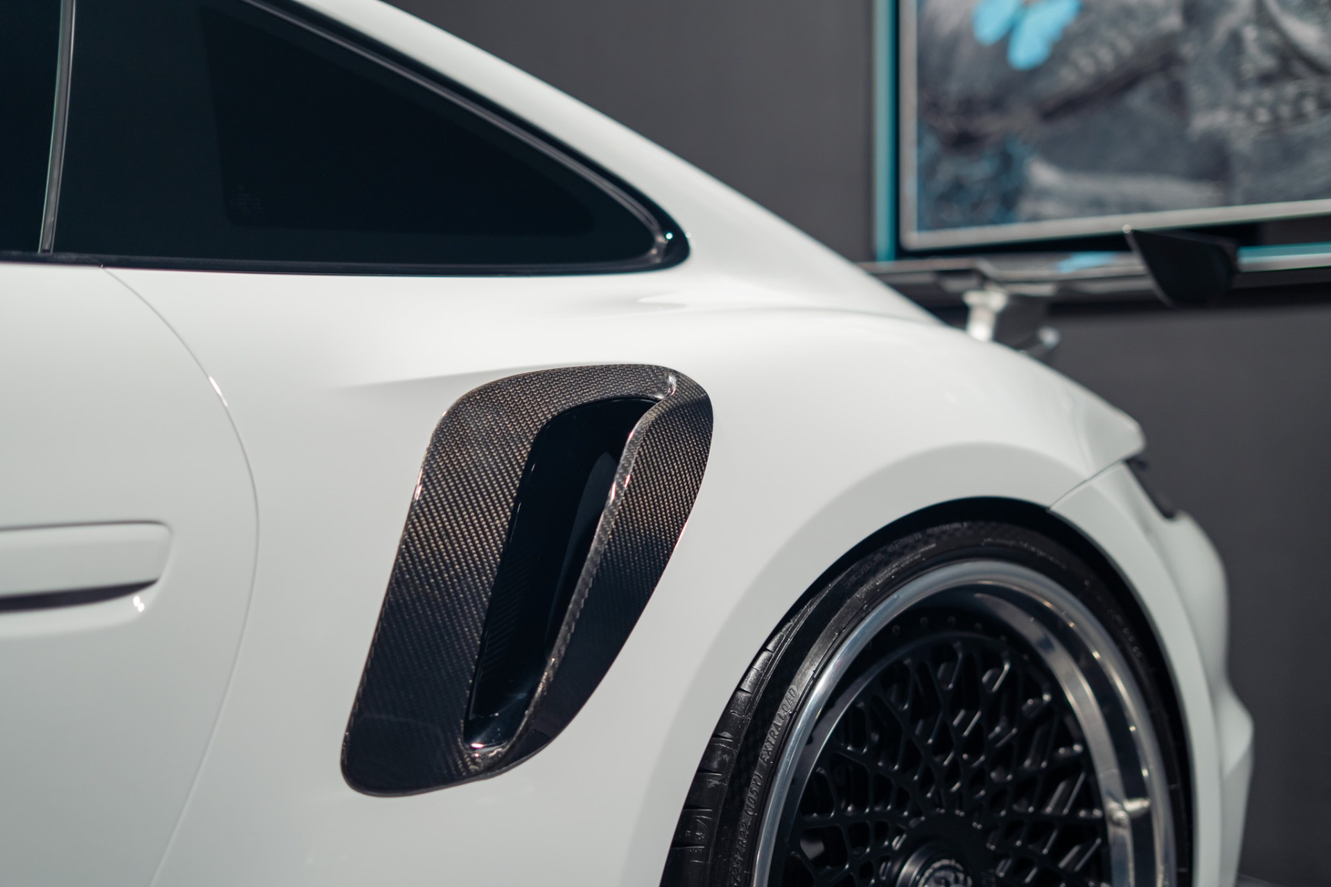 2022 Porsche 911 Turbo S - Photo 20