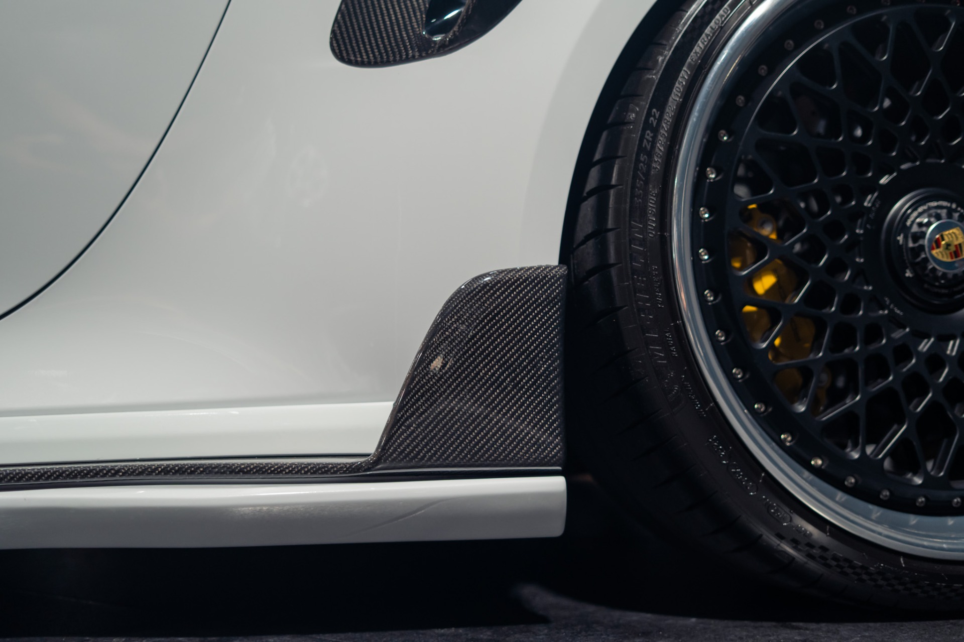 2022 Porsche 911 Turbo S - Photo 25