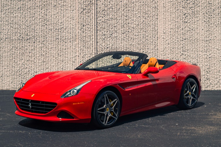 2016 Ferrari California -'s photo