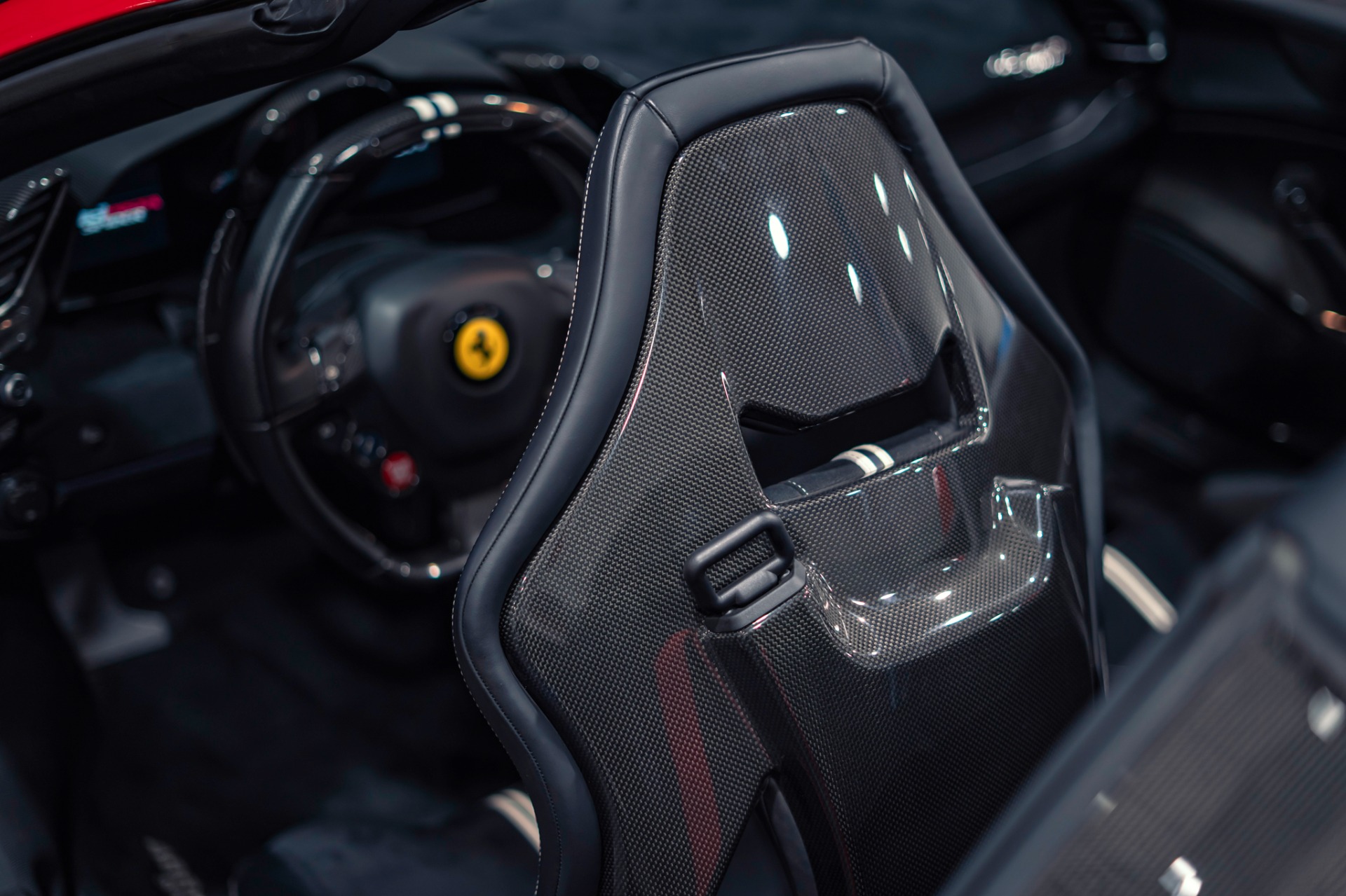 2020 Ferrari 488 Pista - Photo 14