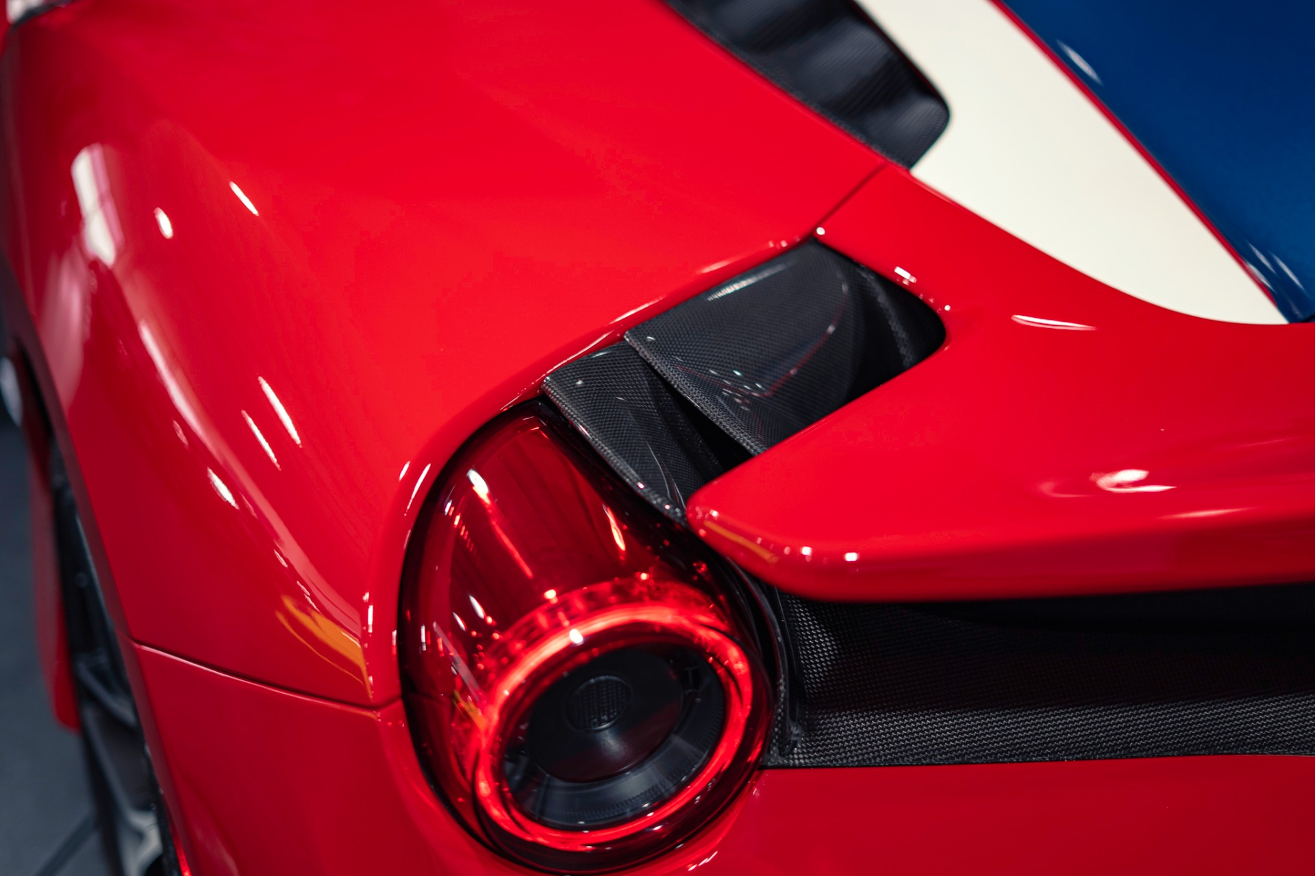 2020 Ferrari 488 Pista - Photo 16