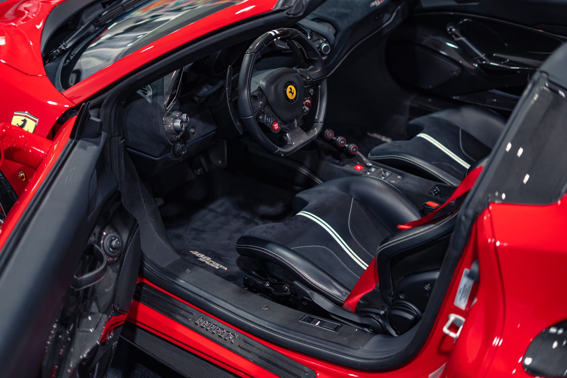 2020 Ferrari 488 Pista - Photo 38
