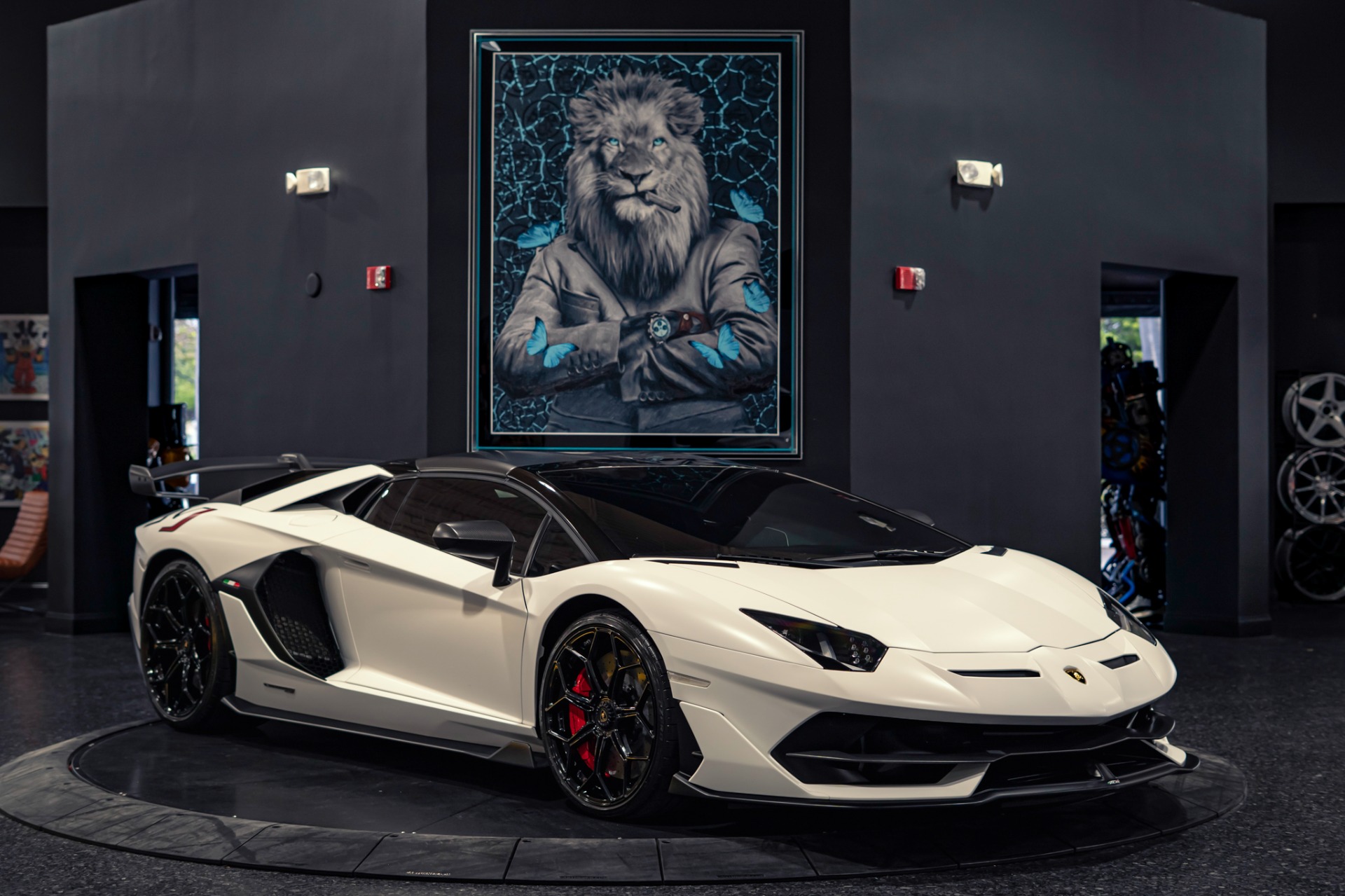 2020 Lamborghini Aventador SVJ - Photo 13