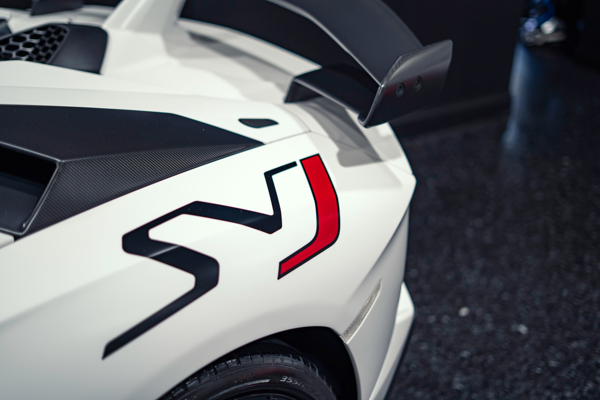 2020 Lamborghini Aventador SVJ - Photo 15