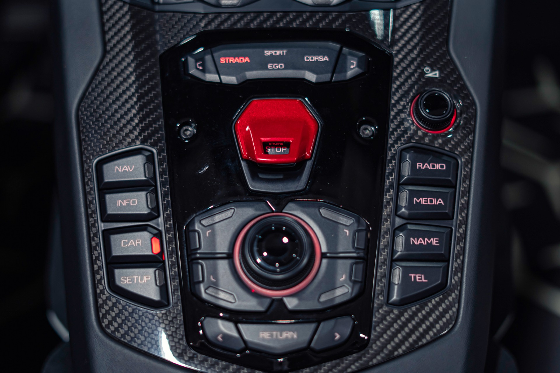2020 Lamborghini Aventador SVJ - Photo 26