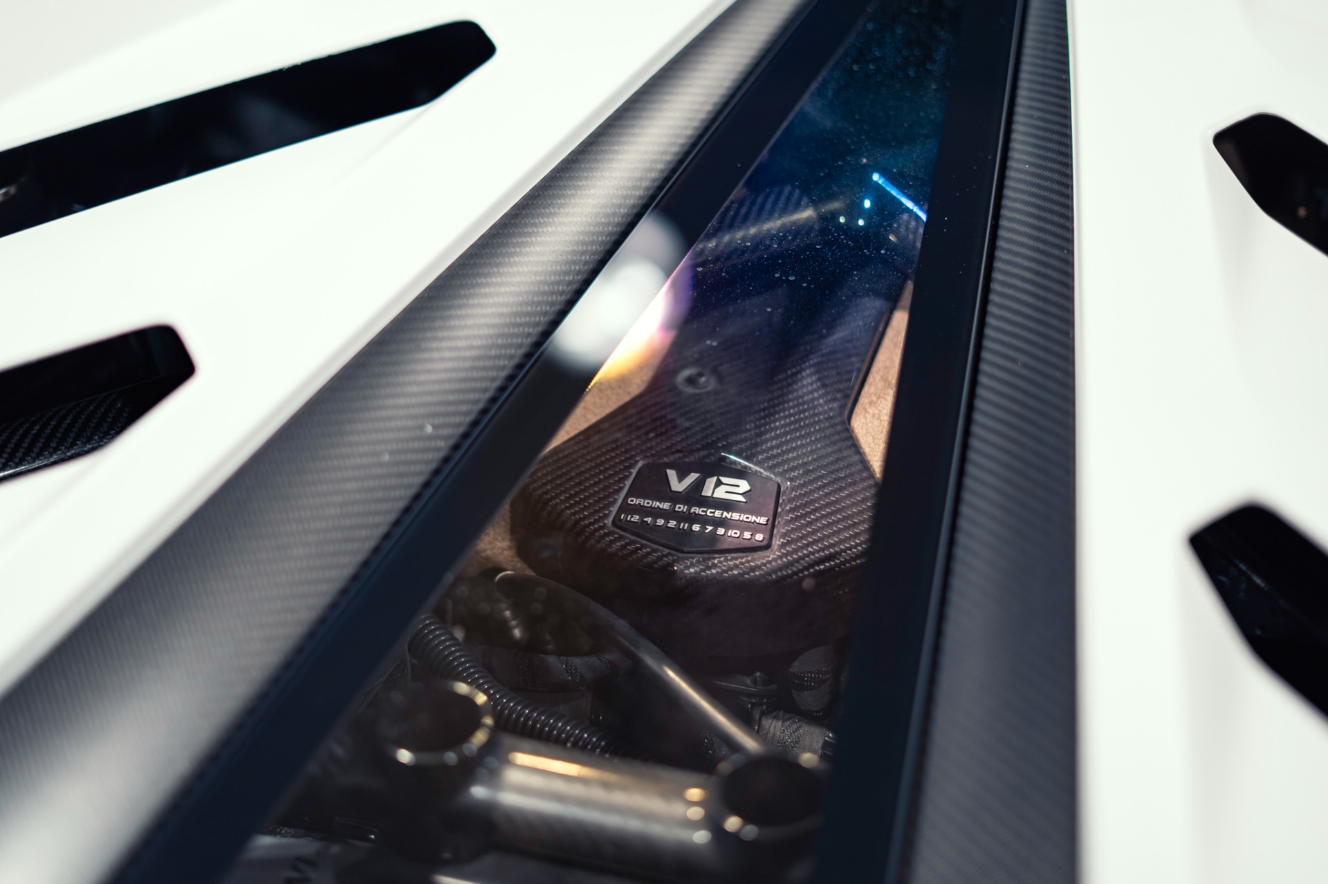 2020 Lamborghini Aventador SVJ - Photo 40