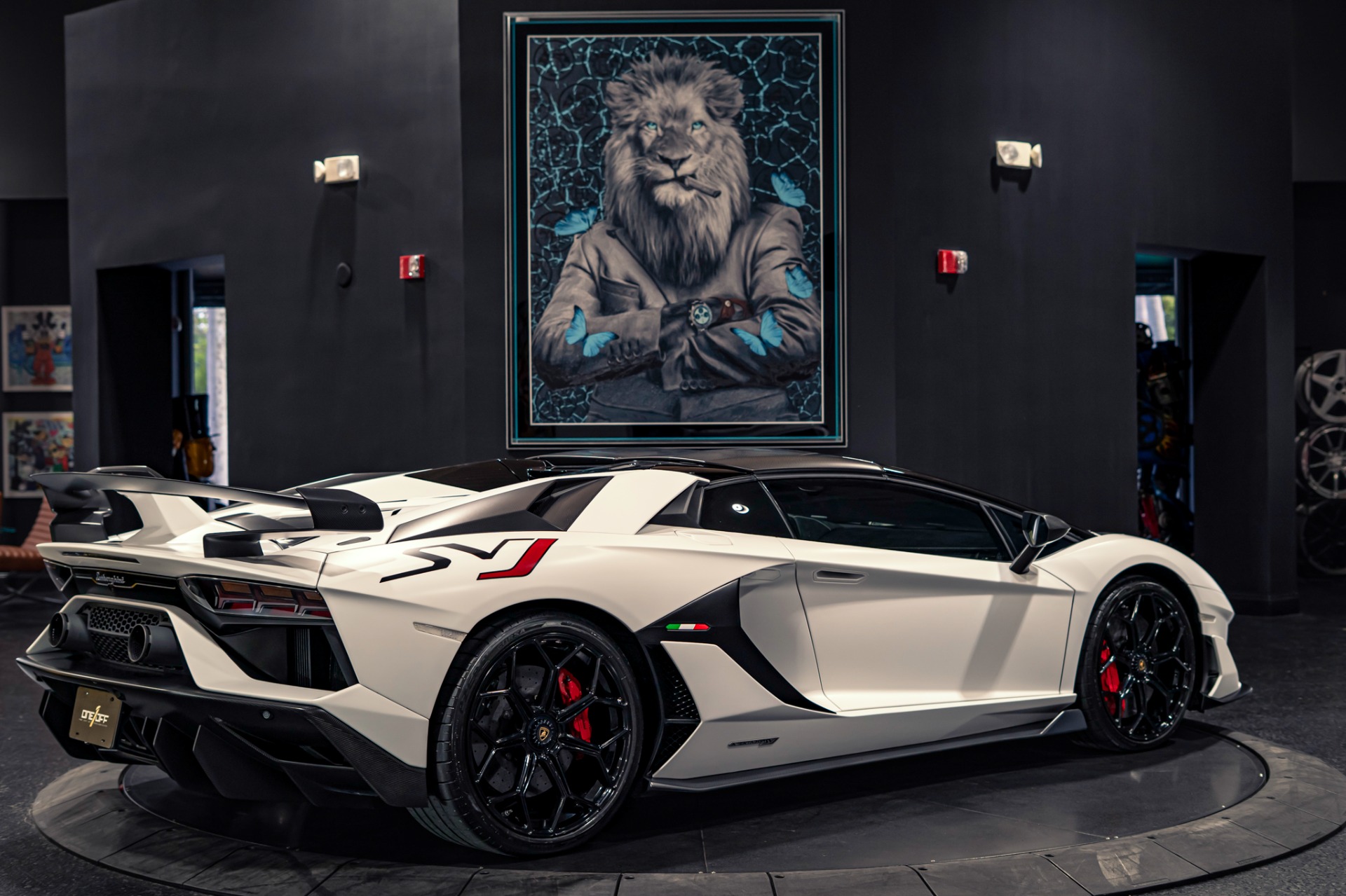 2020 Lamborghini Aventador SVJ - Photo 6