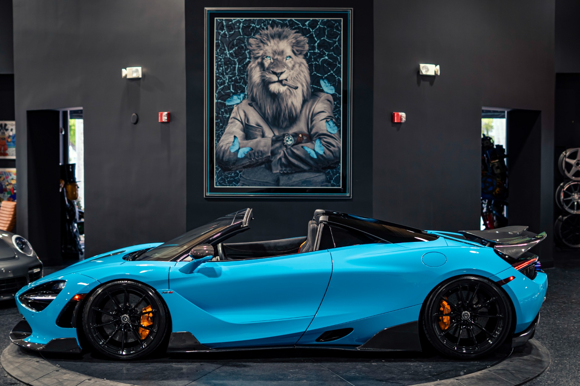 Used 2021 McLaren 720S Spider MSO Fistral Blue - 70K in Tasteful