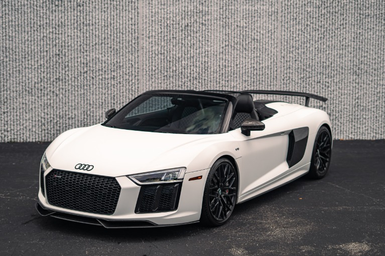 2018 Audi R8 V10 plus Spyder quattro S tronic's photo
