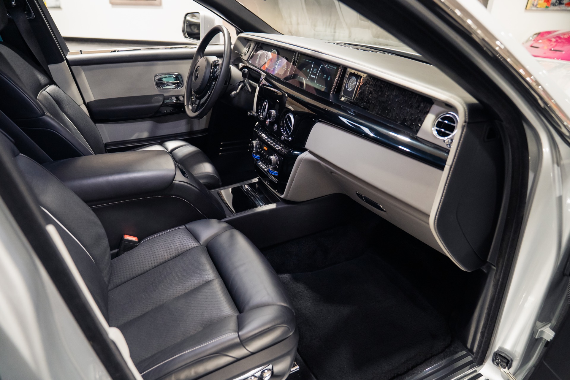 2020 Rolls-Royce Phantom Base - Photo 2