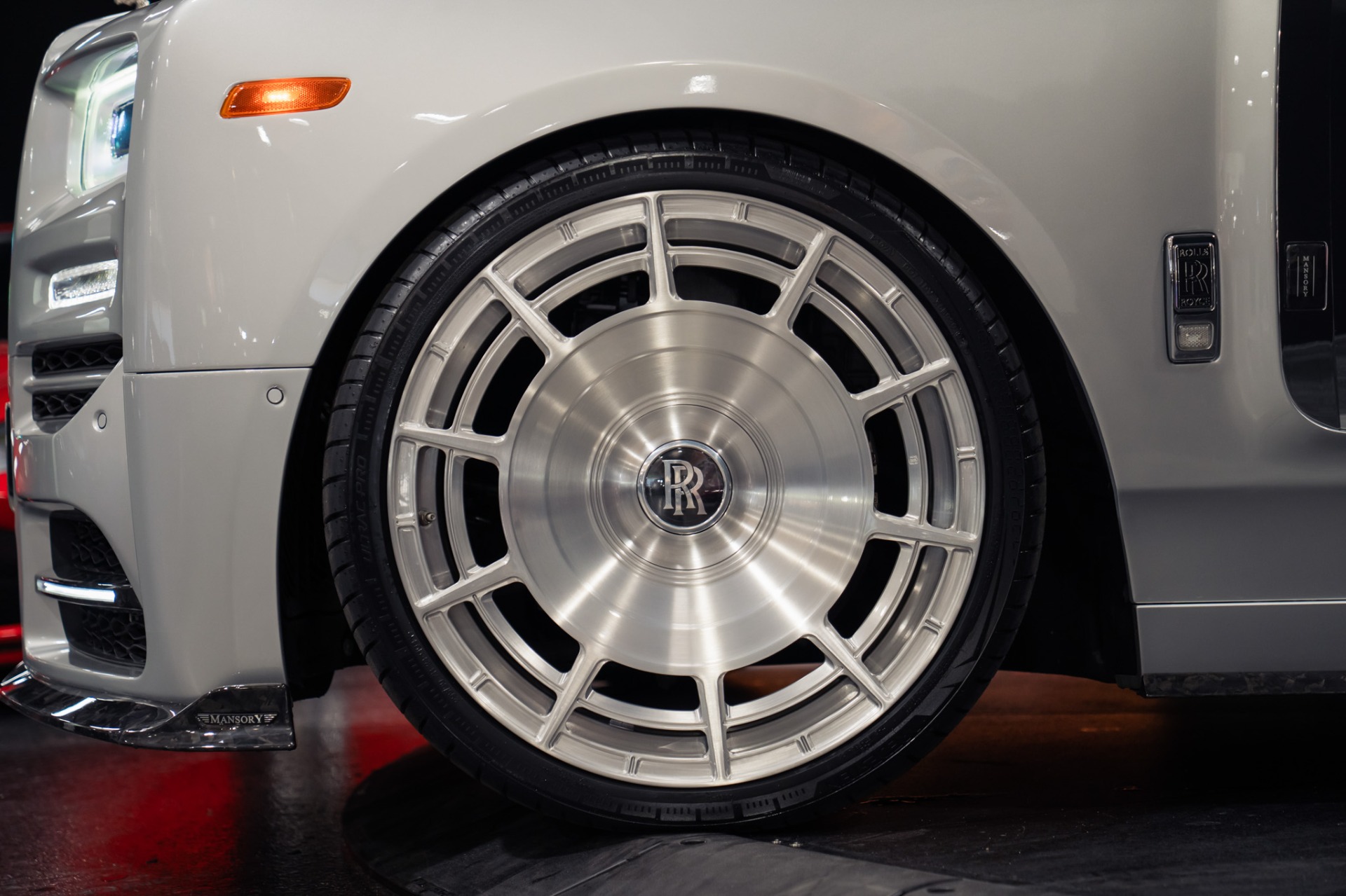 2020 Rolls-Royce Phantom Base - Photo 28