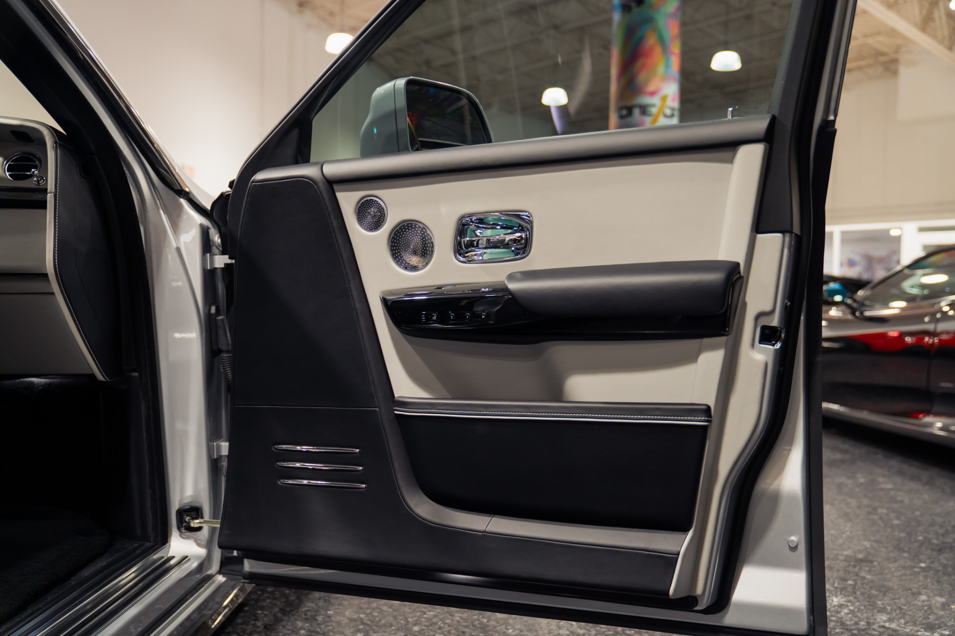2020 Rolls-Royce Phantom Base - Photo 51