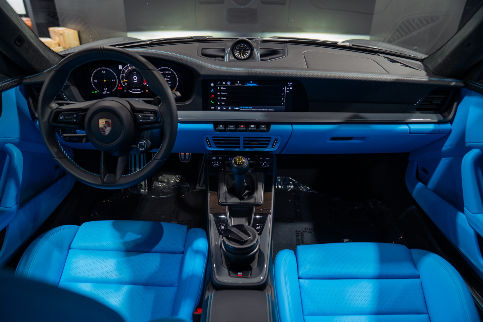 2026 Porsche 911 GT3 - Photo 31