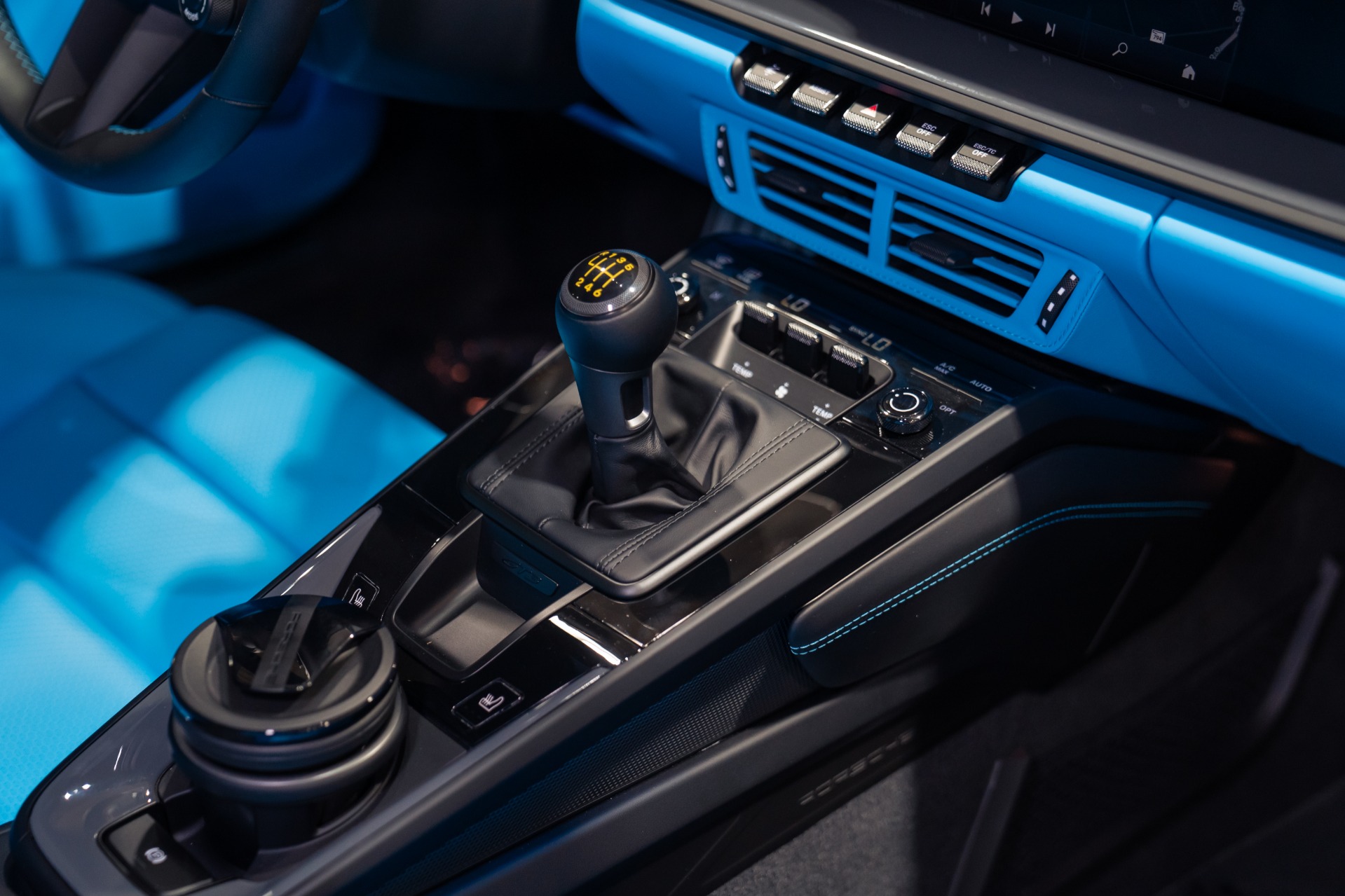 2026 Porsche 911 GT3 - Photo 39
