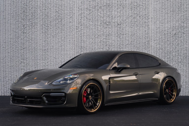 2023 Porsche Panamera