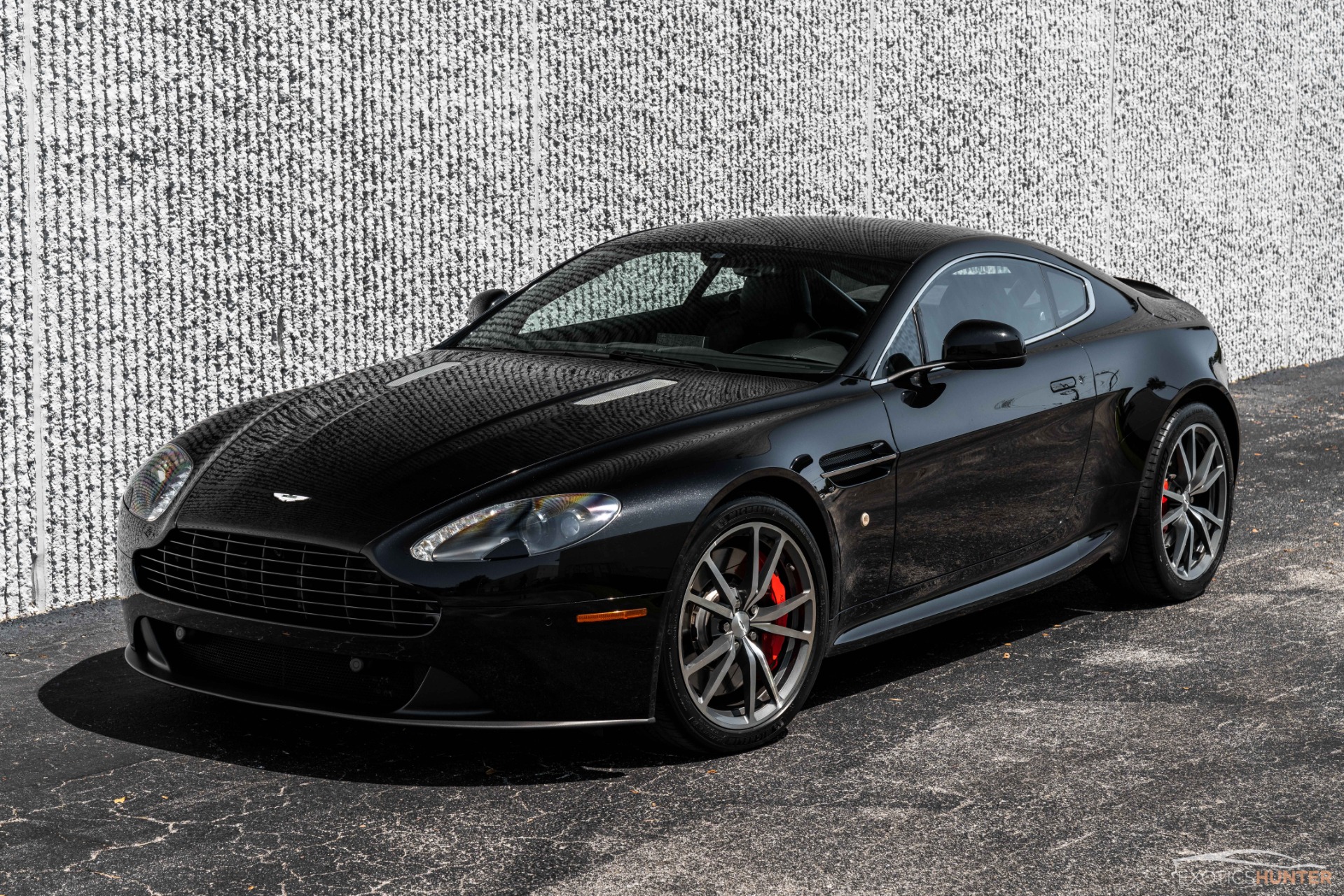 Cool 2015 Aston Martin For Sale Pictures