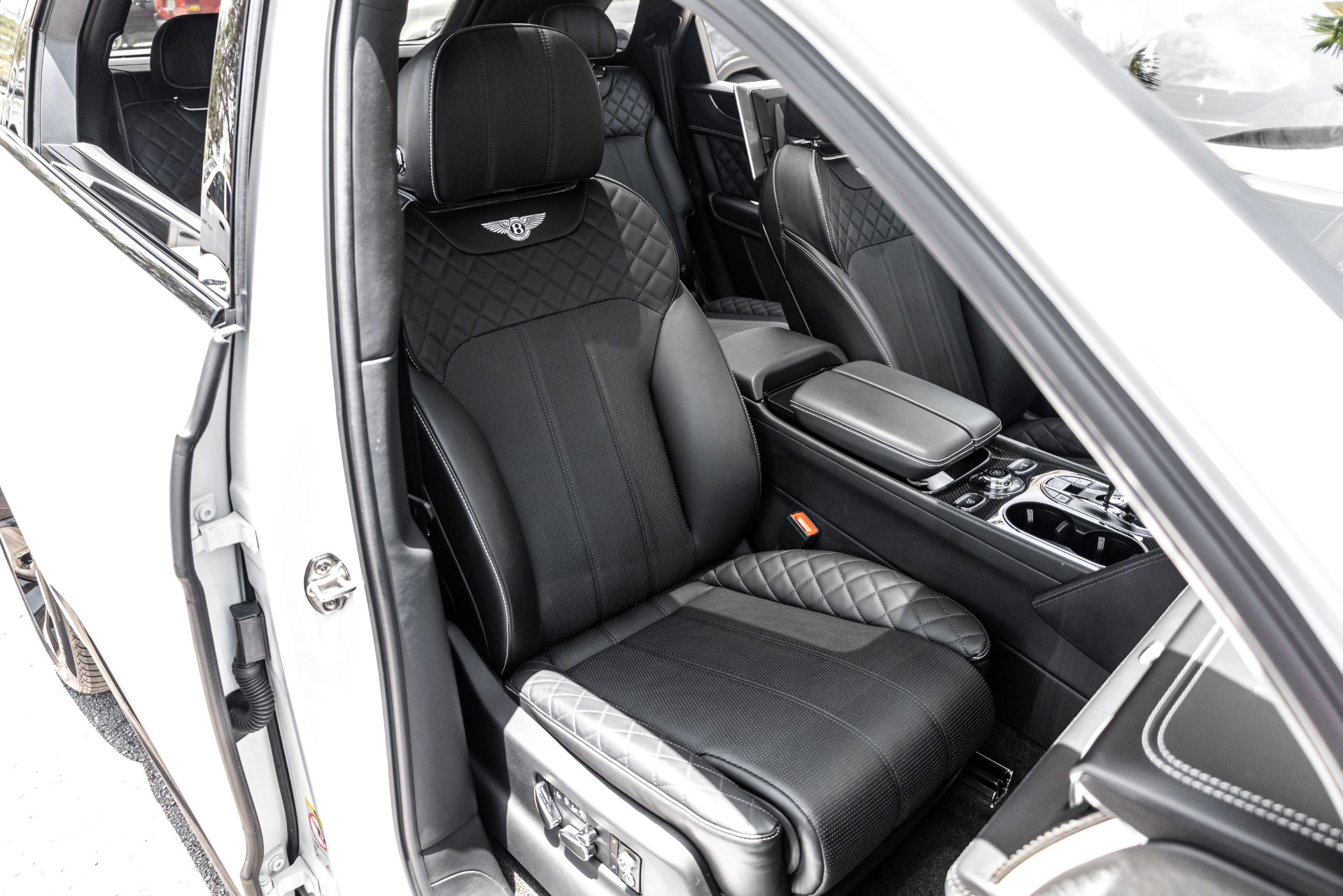 Used 2019 Bentley Bentayga V8 w/ CPO, $253K MSRP, 3RD ROW