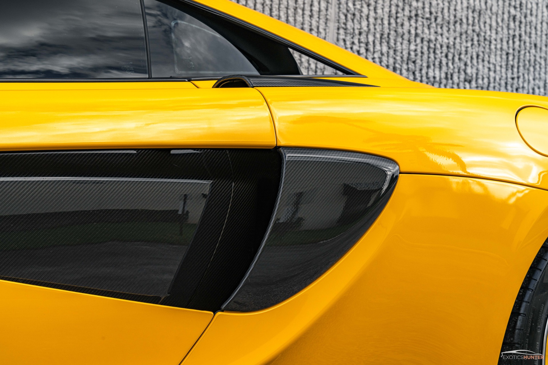 Used 2016 McLaren 570S w/ EVERY Carbon Exterior Pack, Lux Pack