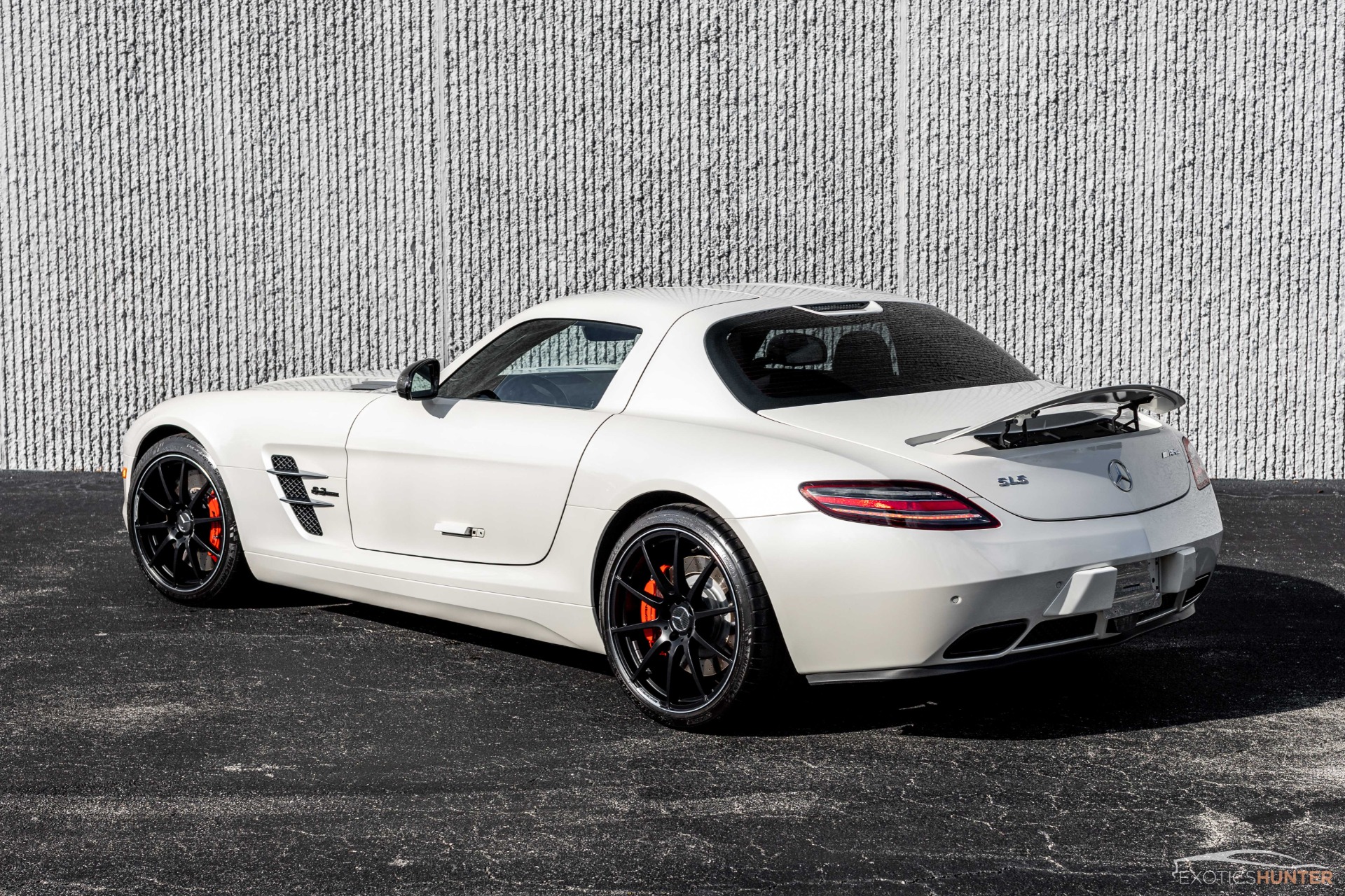 2012 Mercedes Benz SLS AMG photo 4