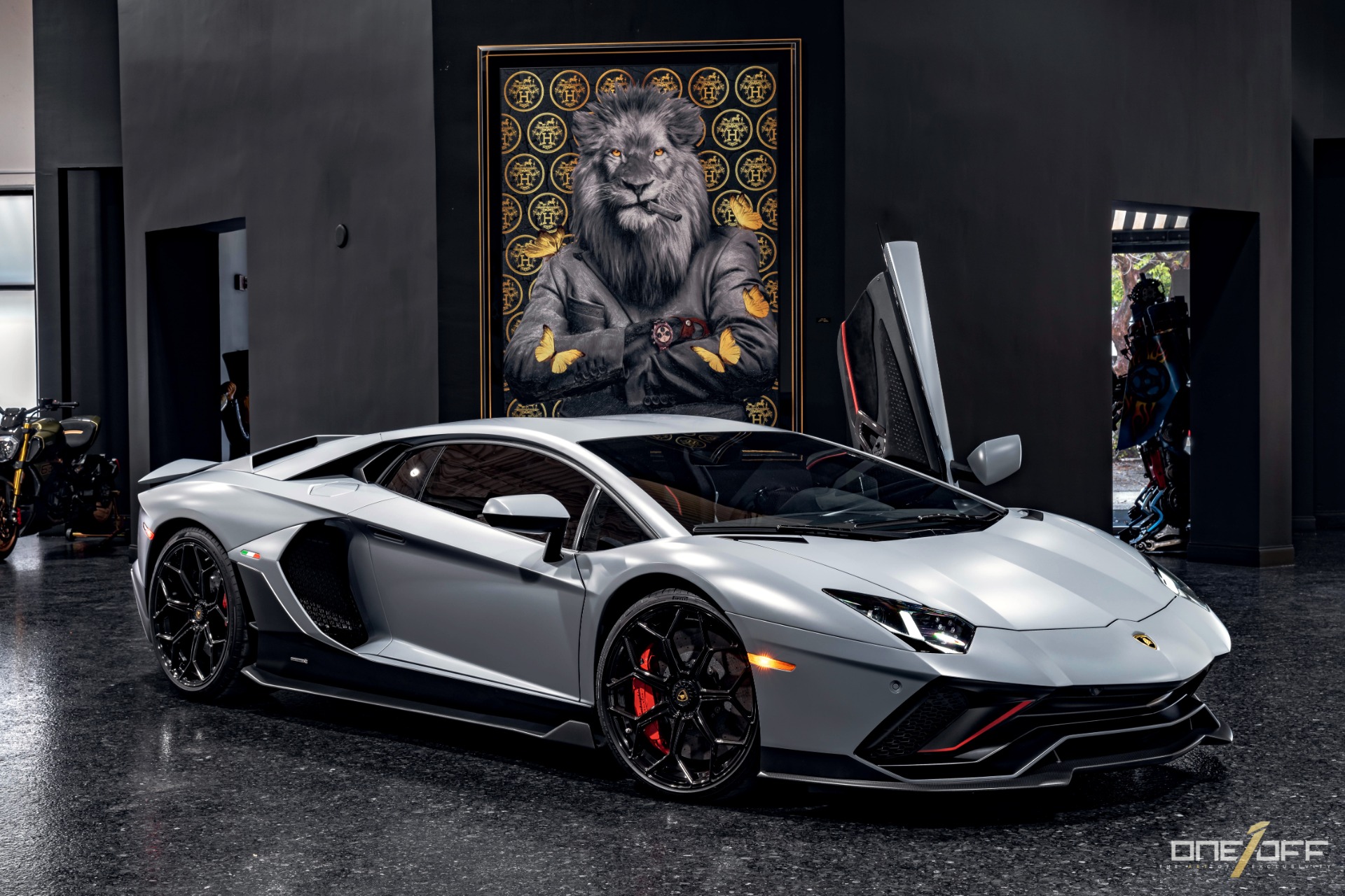Used-2022-Lamborghini-