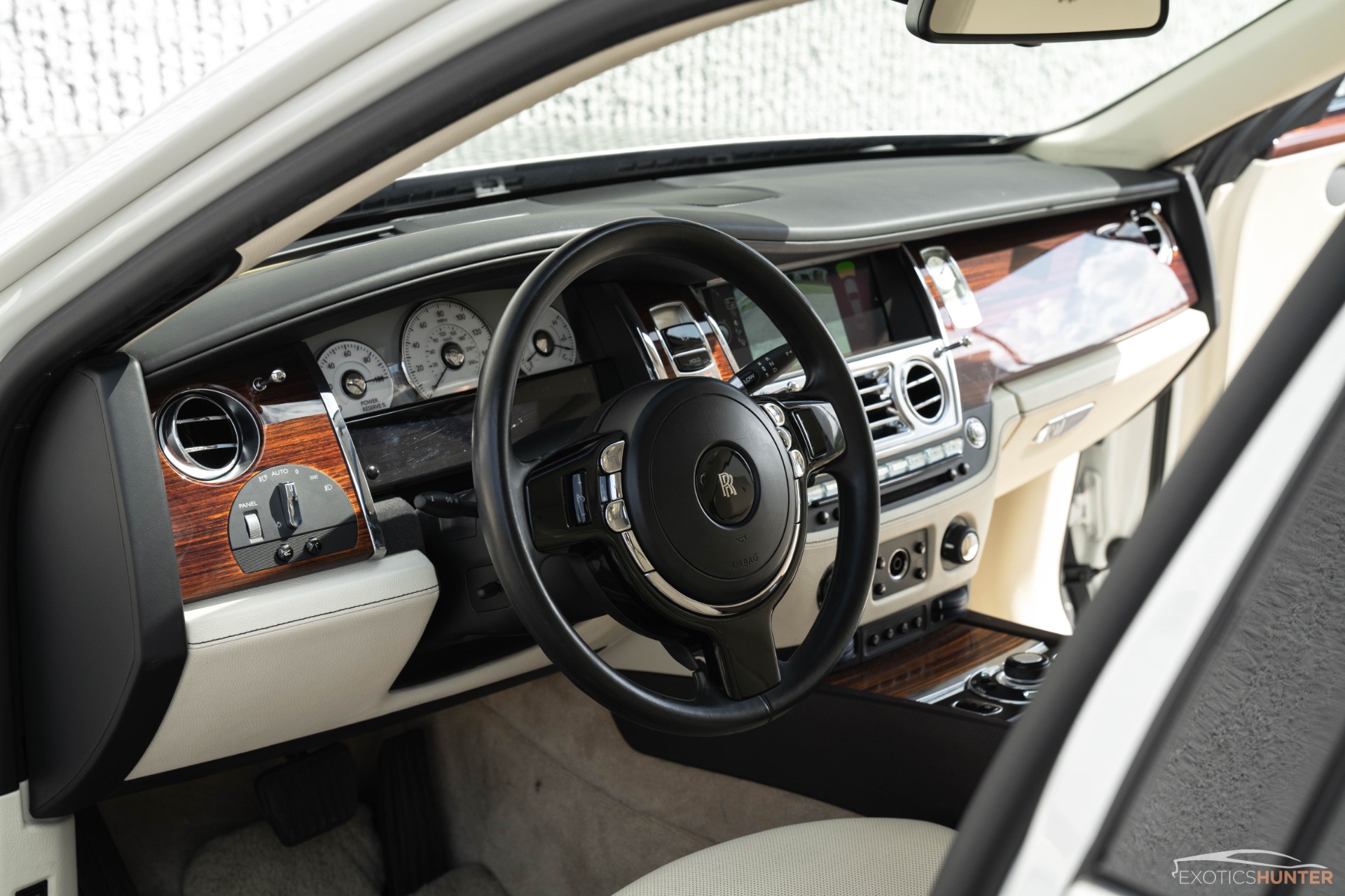 RollsRoyce Ghost 0 2011  Màu đen xe nhập