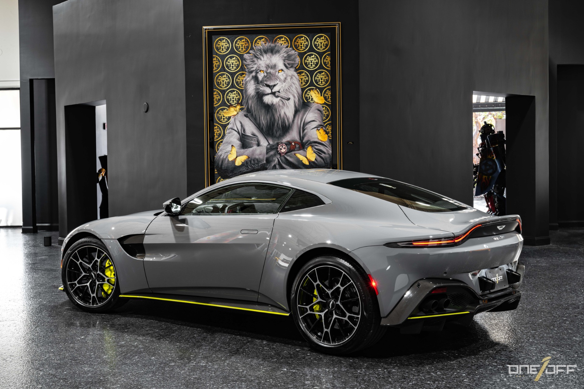 ASTON MARTIN カタログ Used 2020 Aston Martin Vantage for sale in Austin, TX at Hi