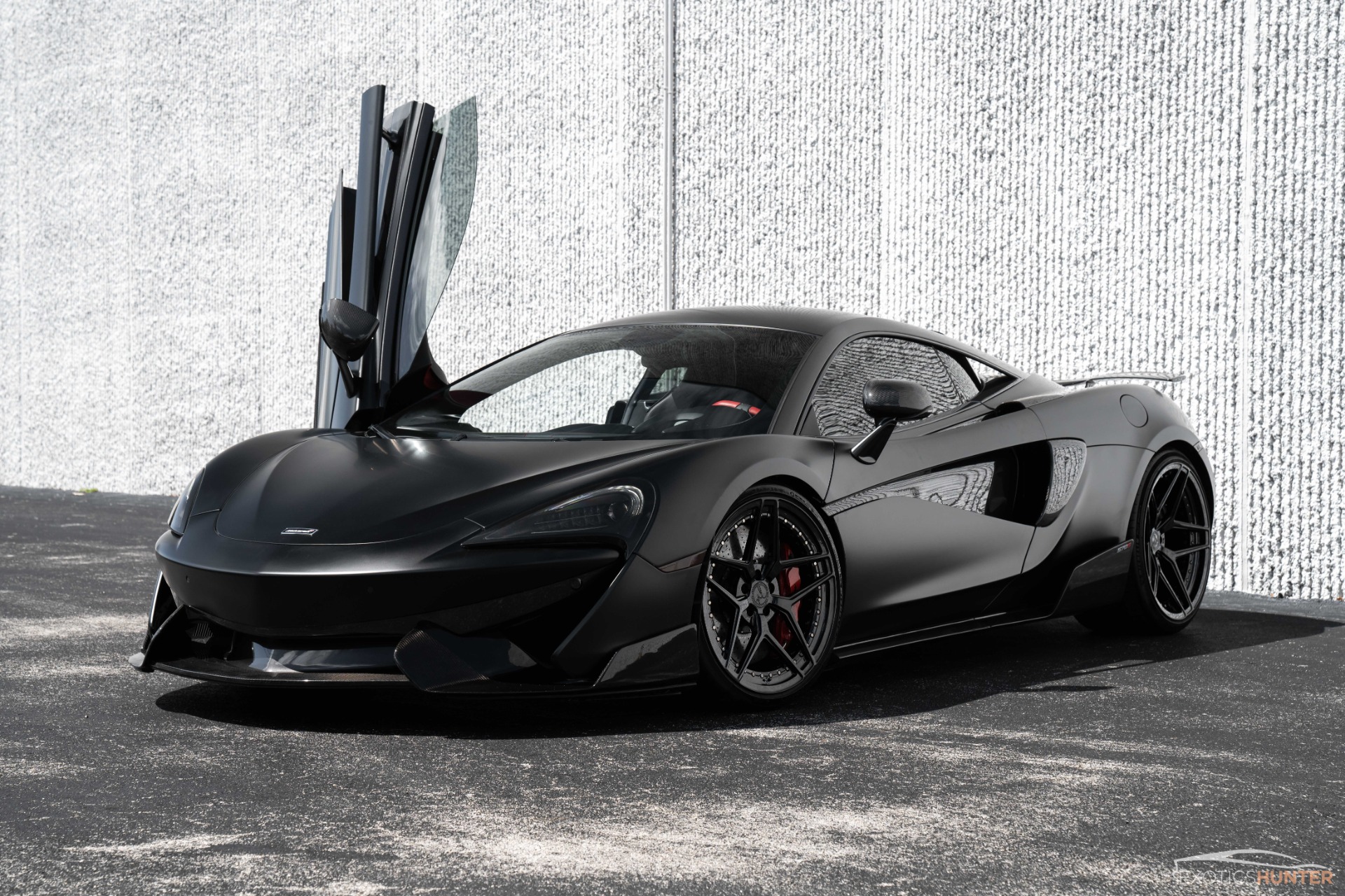 Used-2017-McLaren-570S-Wrapped