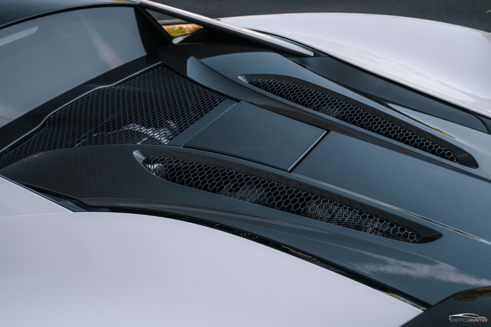 Used-2017-McLaren-570S-w-EVERY