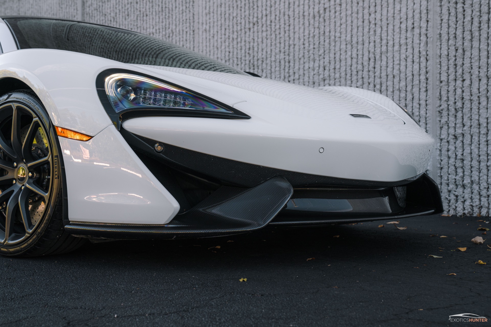 Used 2017 McLaren 570S w/ EVERY Carbon Option, Lux Pack Carbon