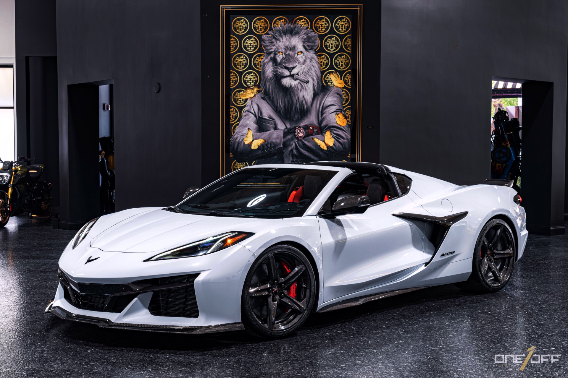 Used 2023 Chevrolet Corvette Z06 3LZ w/ CCBs, Exposed CARBON Wheels