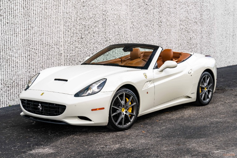 2011 Ferrari California Base