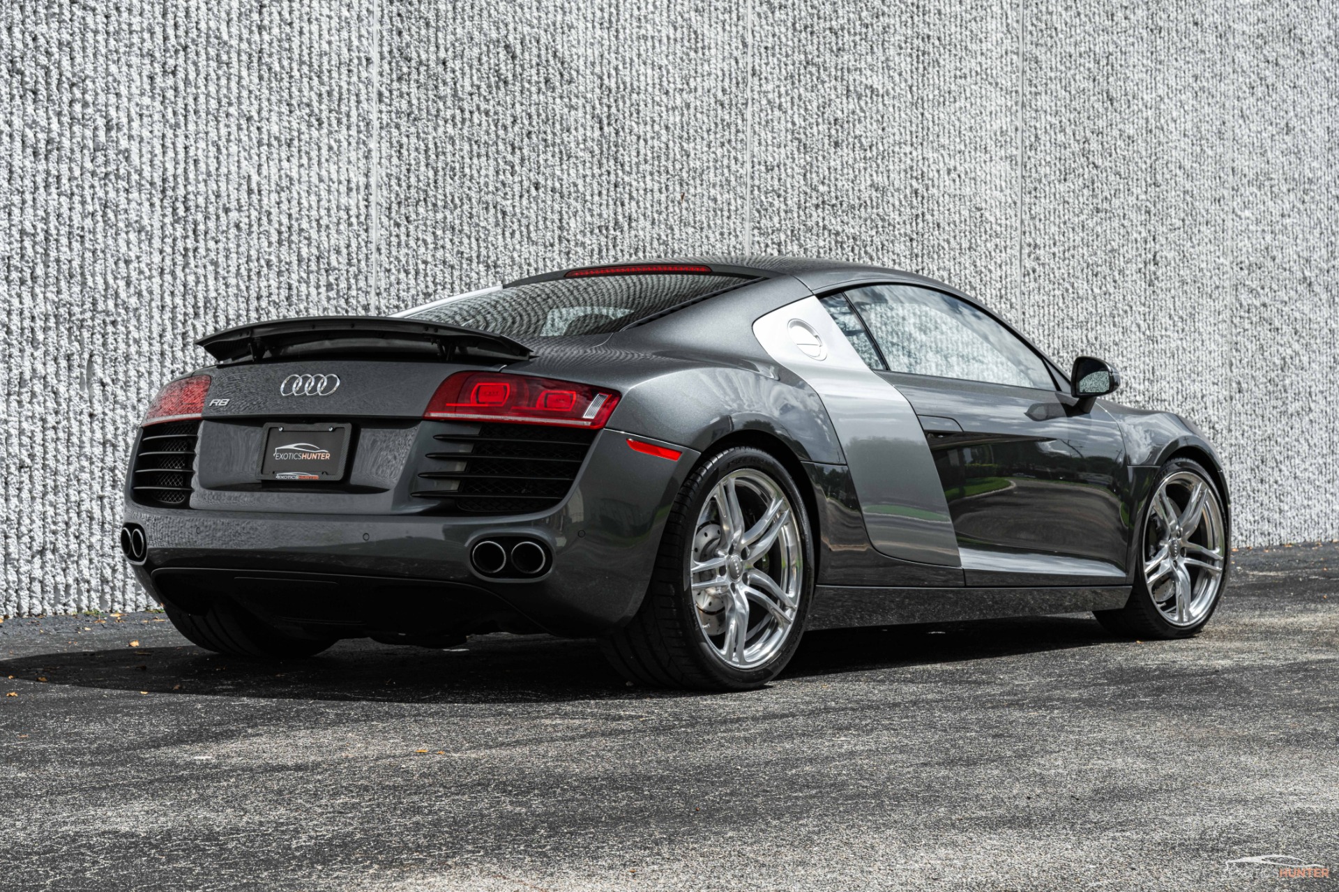 Used 2009 Audi R8 quattro 6-Speed Manual w/ B&O Sound, Nav