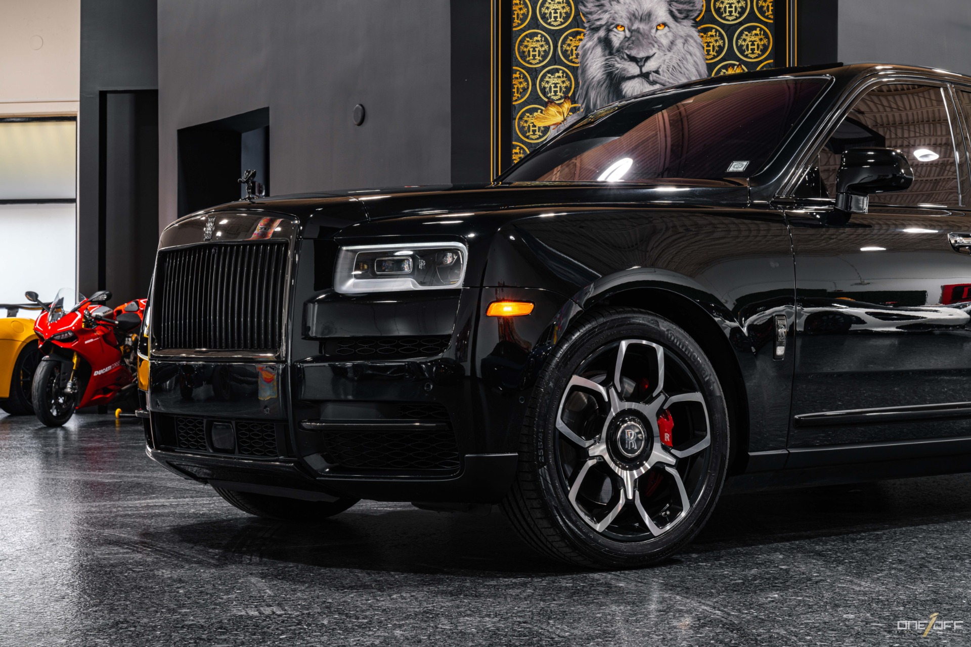 New 2021 Rolls-Royce Cullinan Black Badge For Sale ()