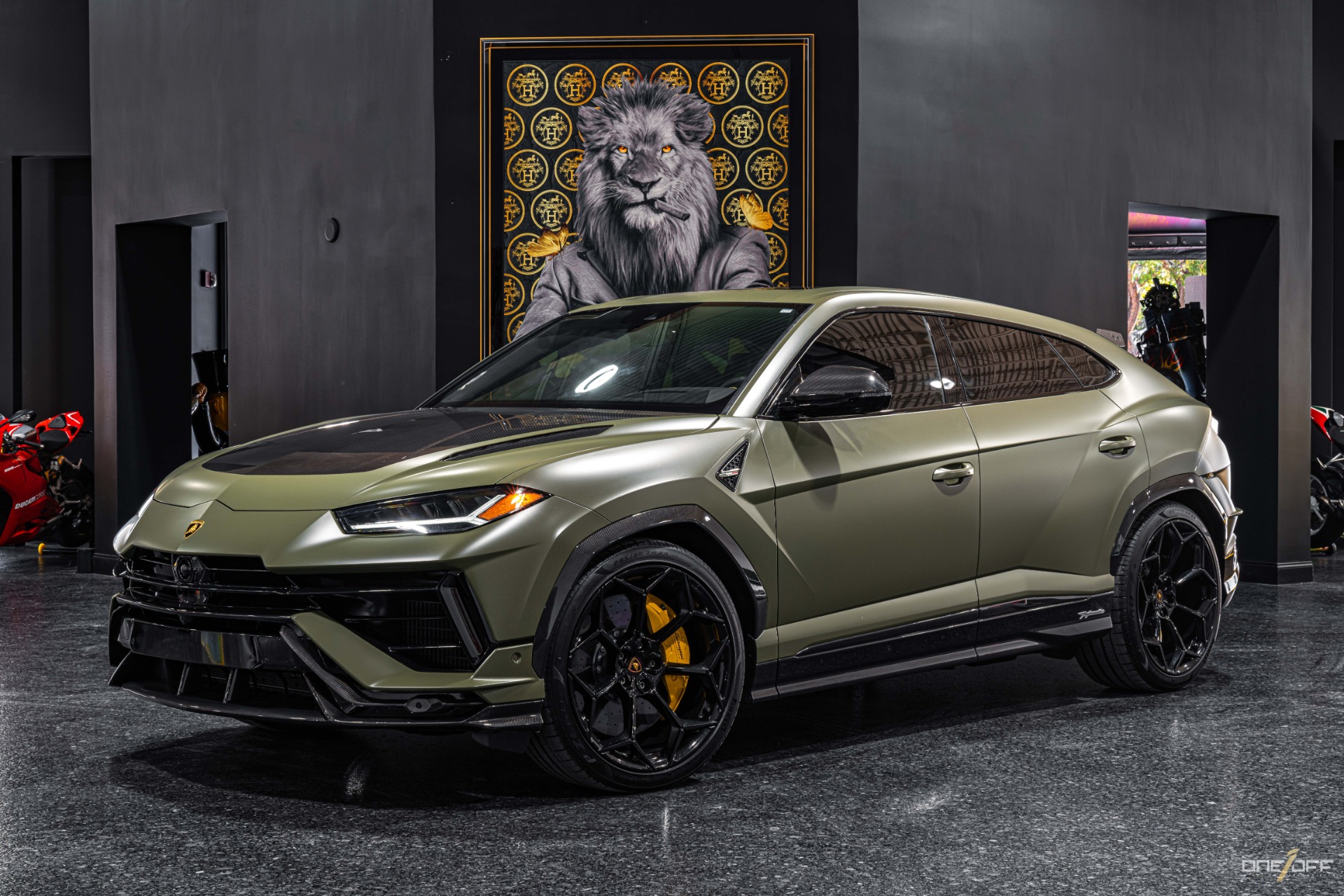 Used 2023 Urus Performante 80K in Options, Carbon