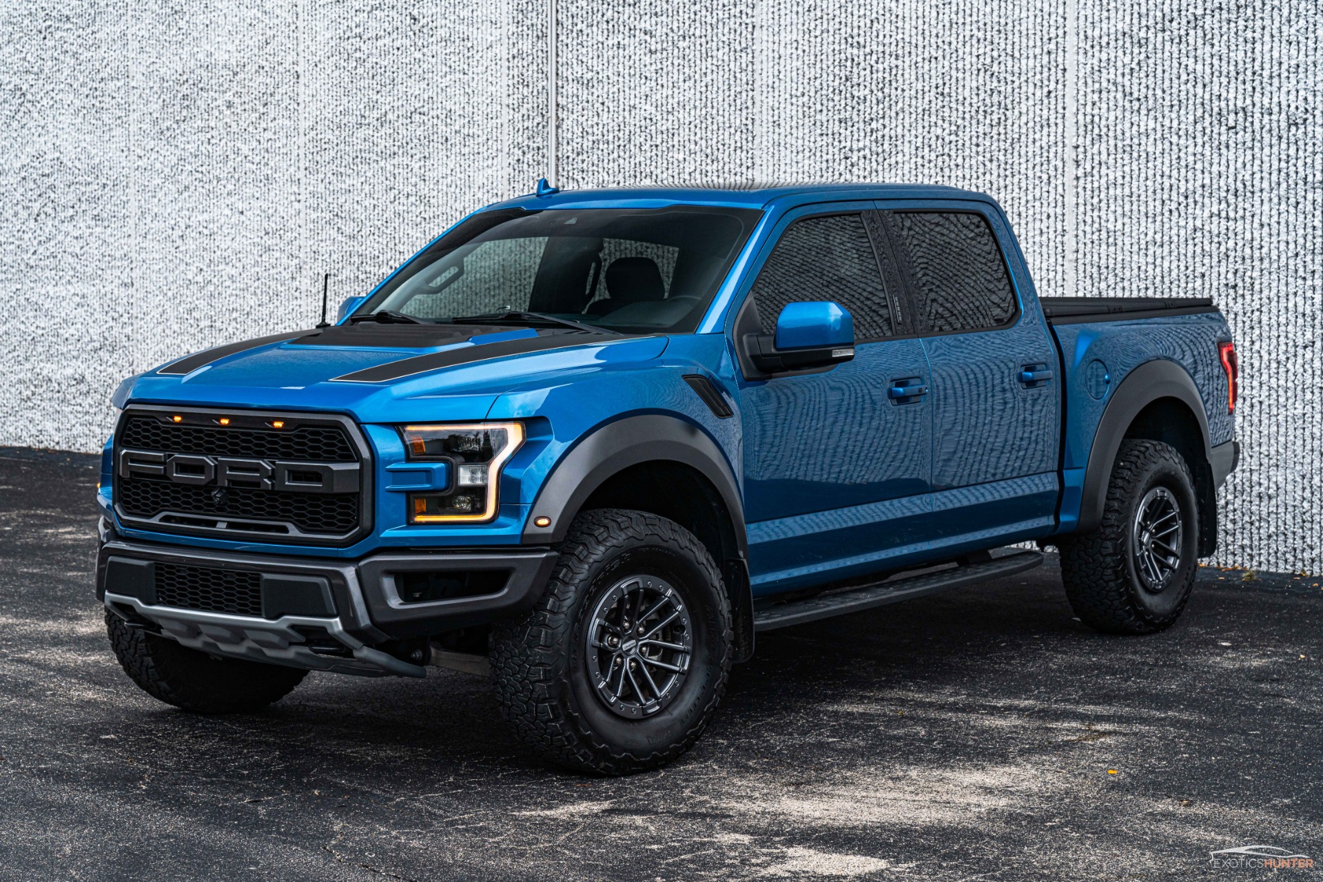 Used 2020 Ford F-150 Raptor w/ the Equipment Group 802A + Pano Roof For