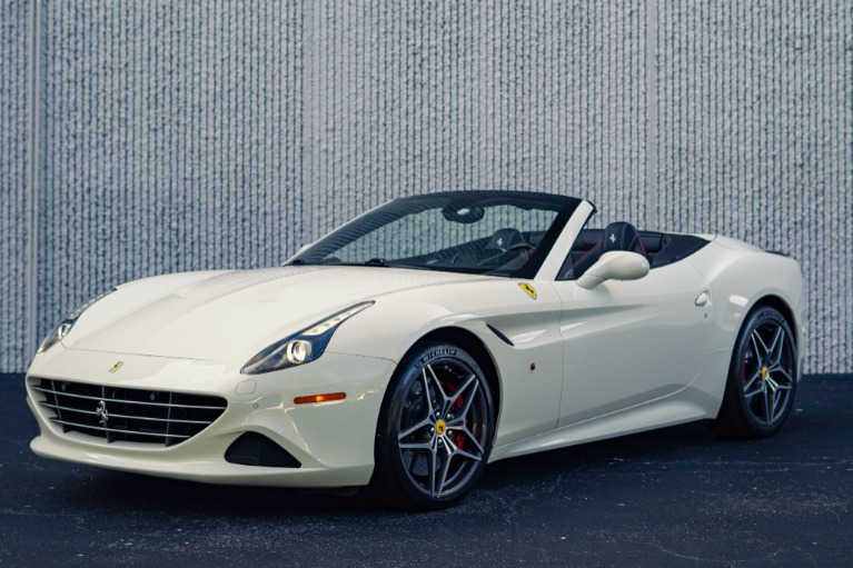 2017 Ferrari California -'s photo