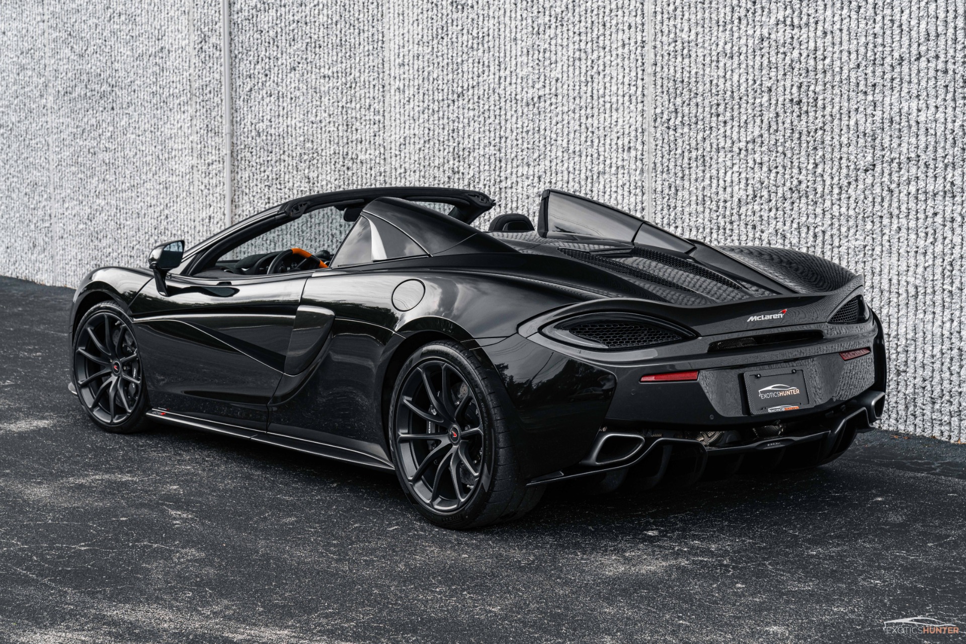 Used 2018 McLaren 570S Spider w/ Mclaren Orange Interior, Lux Pack 