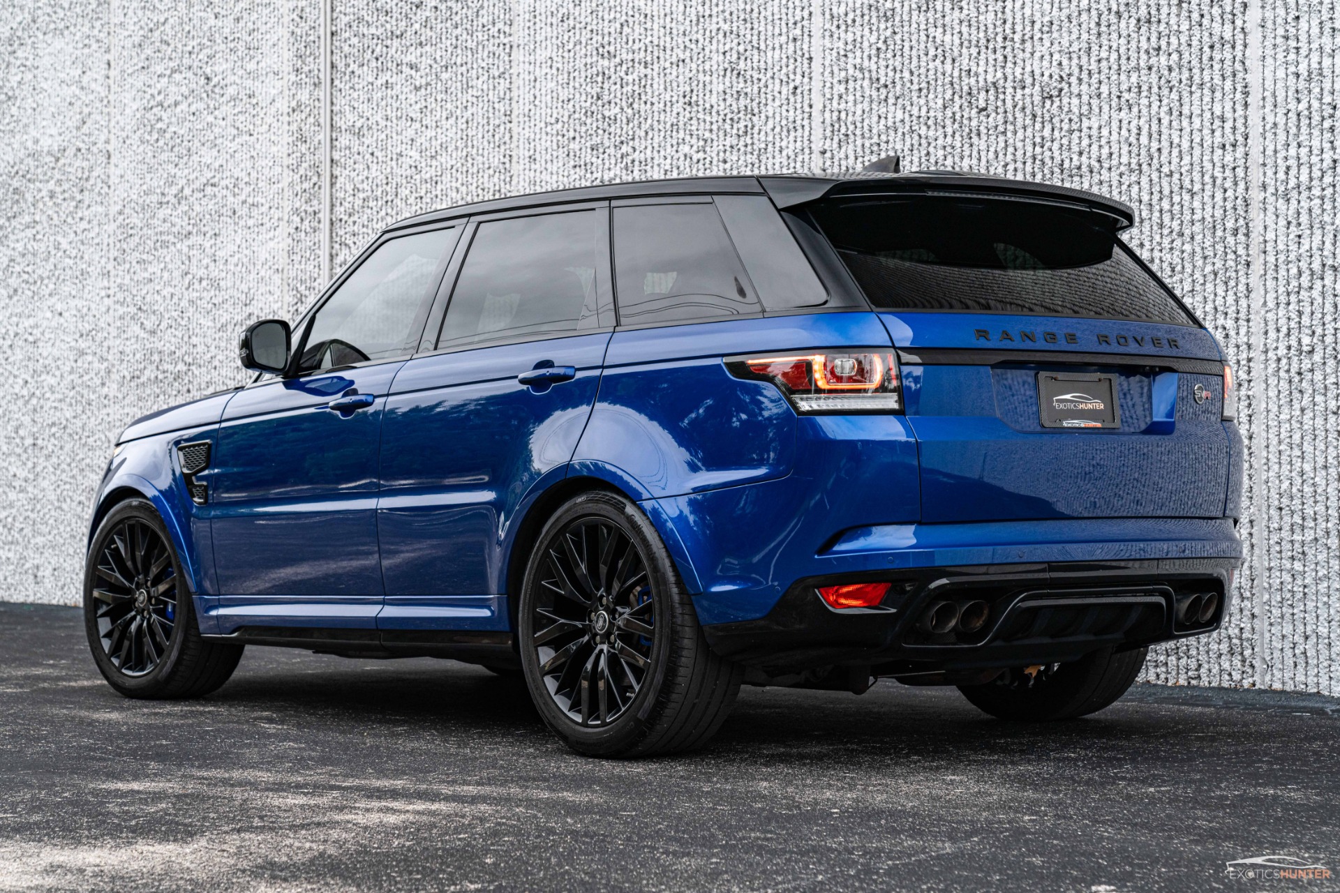 Blue Range Rover Sport Svr