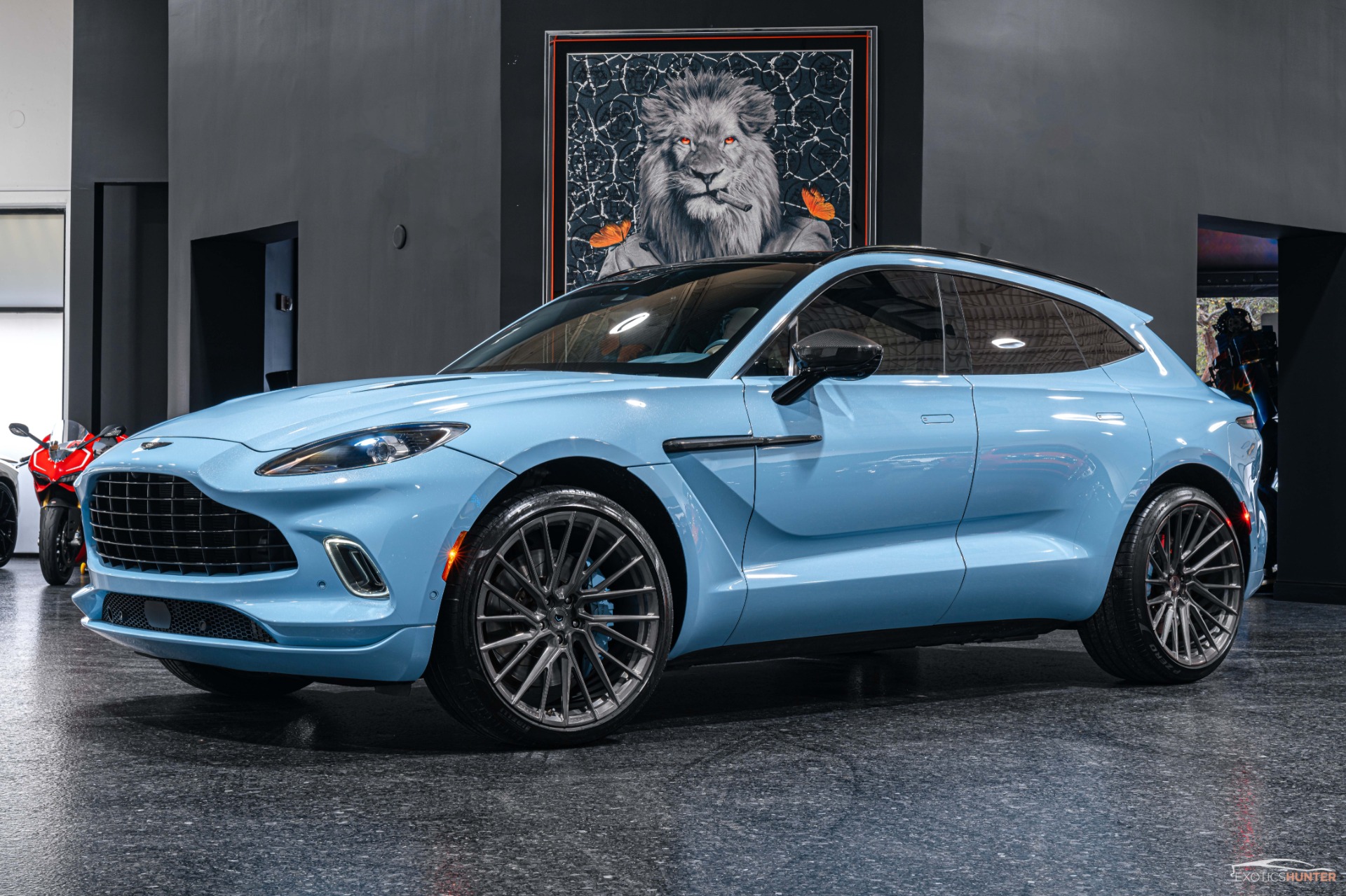 Used 2022 Aston Martin DBX Q Exterior & Interior w/ 22in/23in 