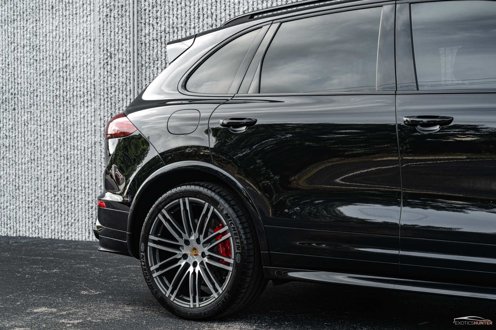 Used 2016 Porsche Cayenne GTS LOW MILE w/ Bose Infotainment + 21in