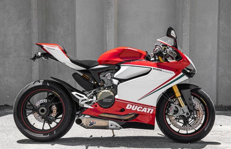 Ducati 1199 panigale shop tricolore for sale