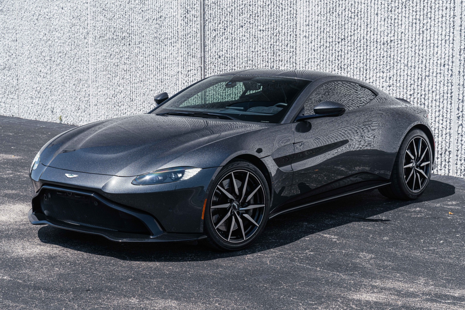 Used 2020 Aston Martin Vantage in Ultra Metallic Magnetic Silver w