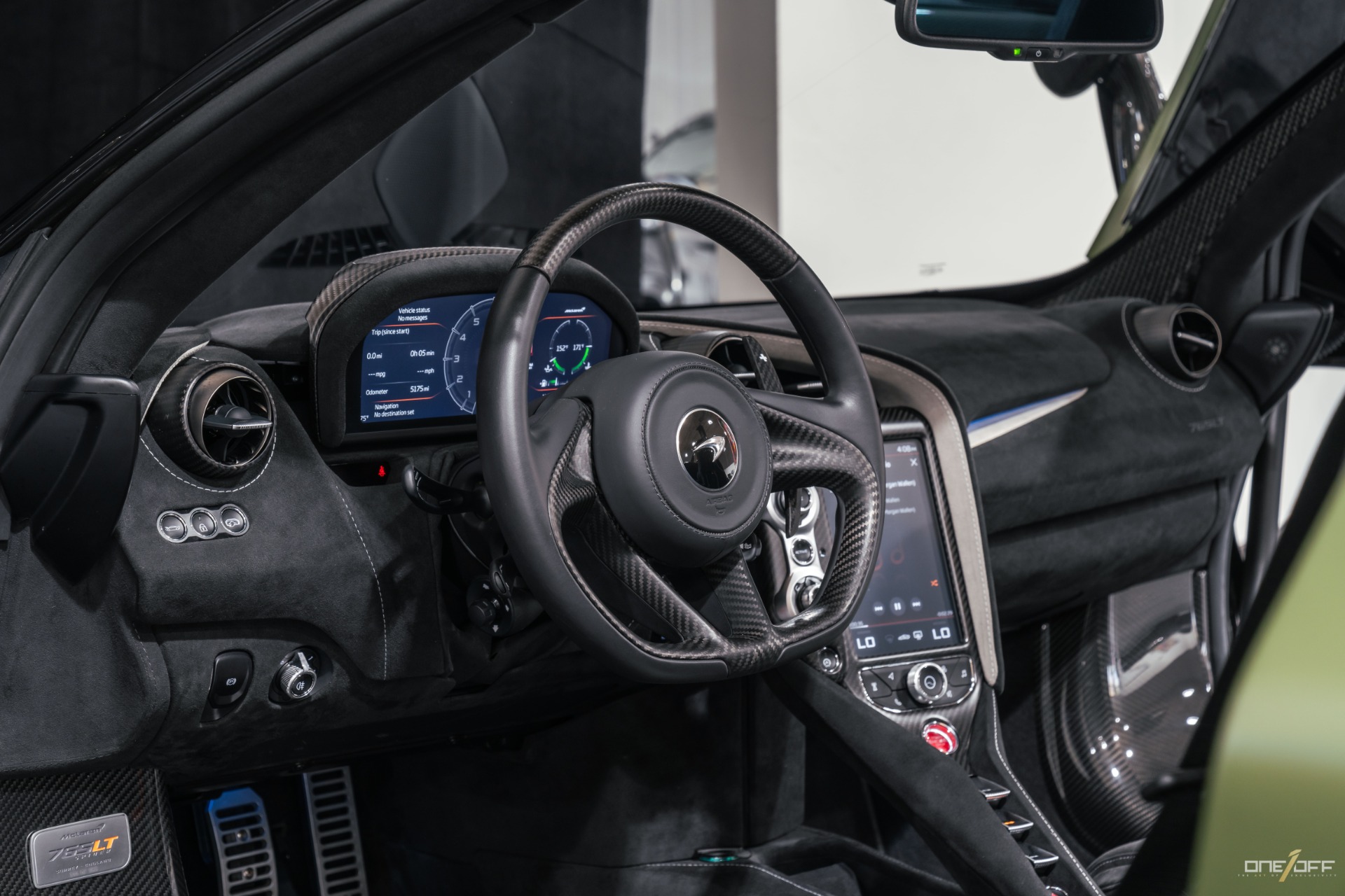 Used 2022 McLaren 765LT photo 24