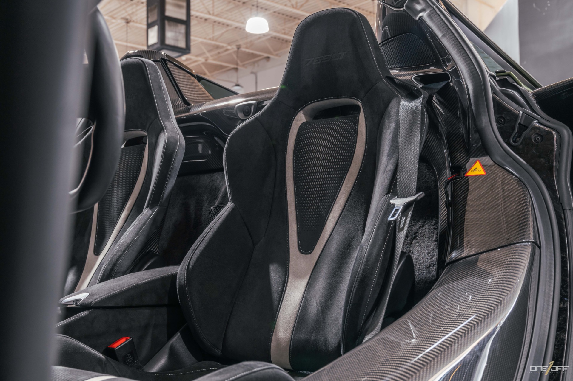 Used 2022 McLaren 765LT photo 7