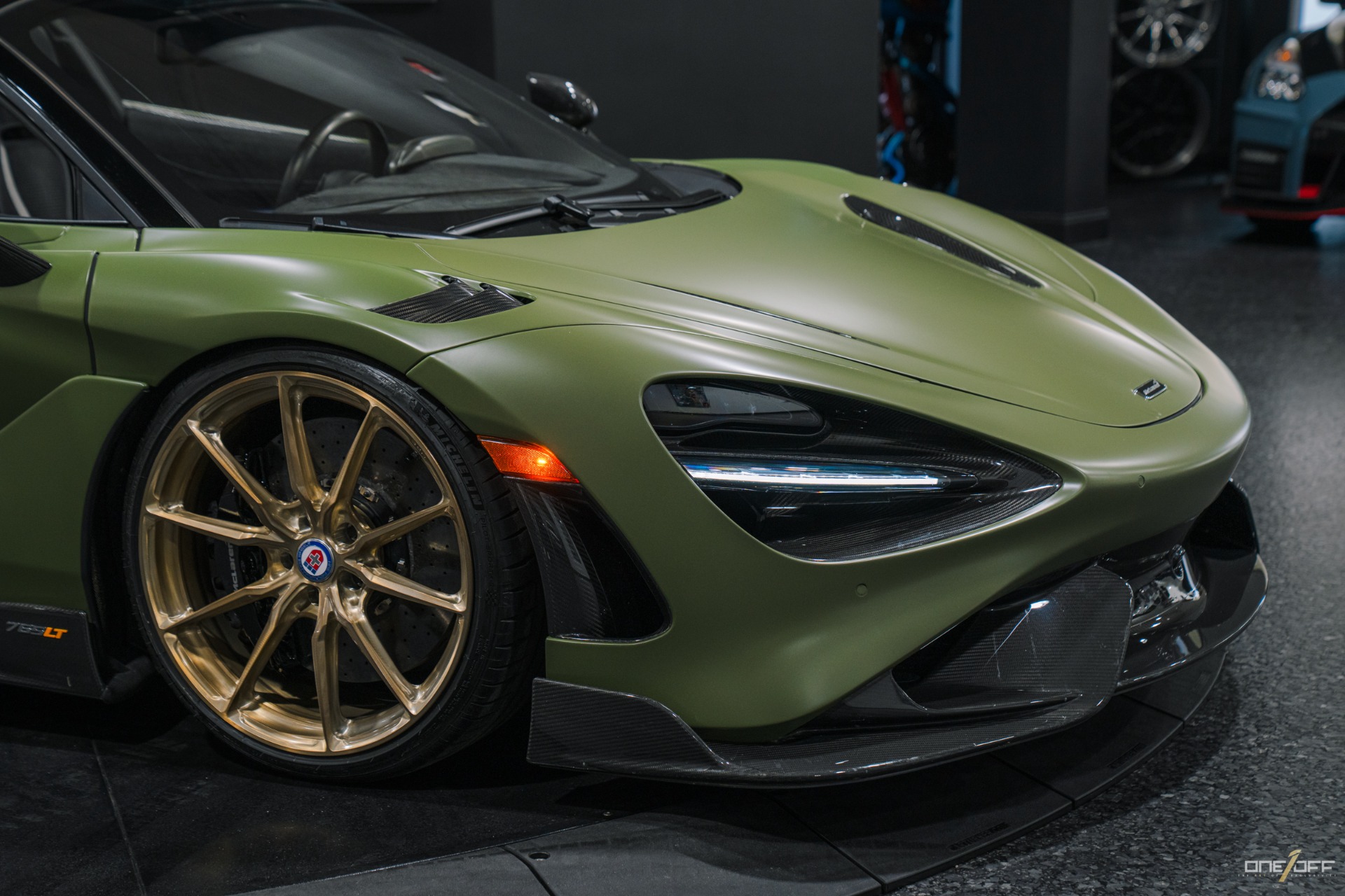 Used 2022 McLaren 765LT photo 29