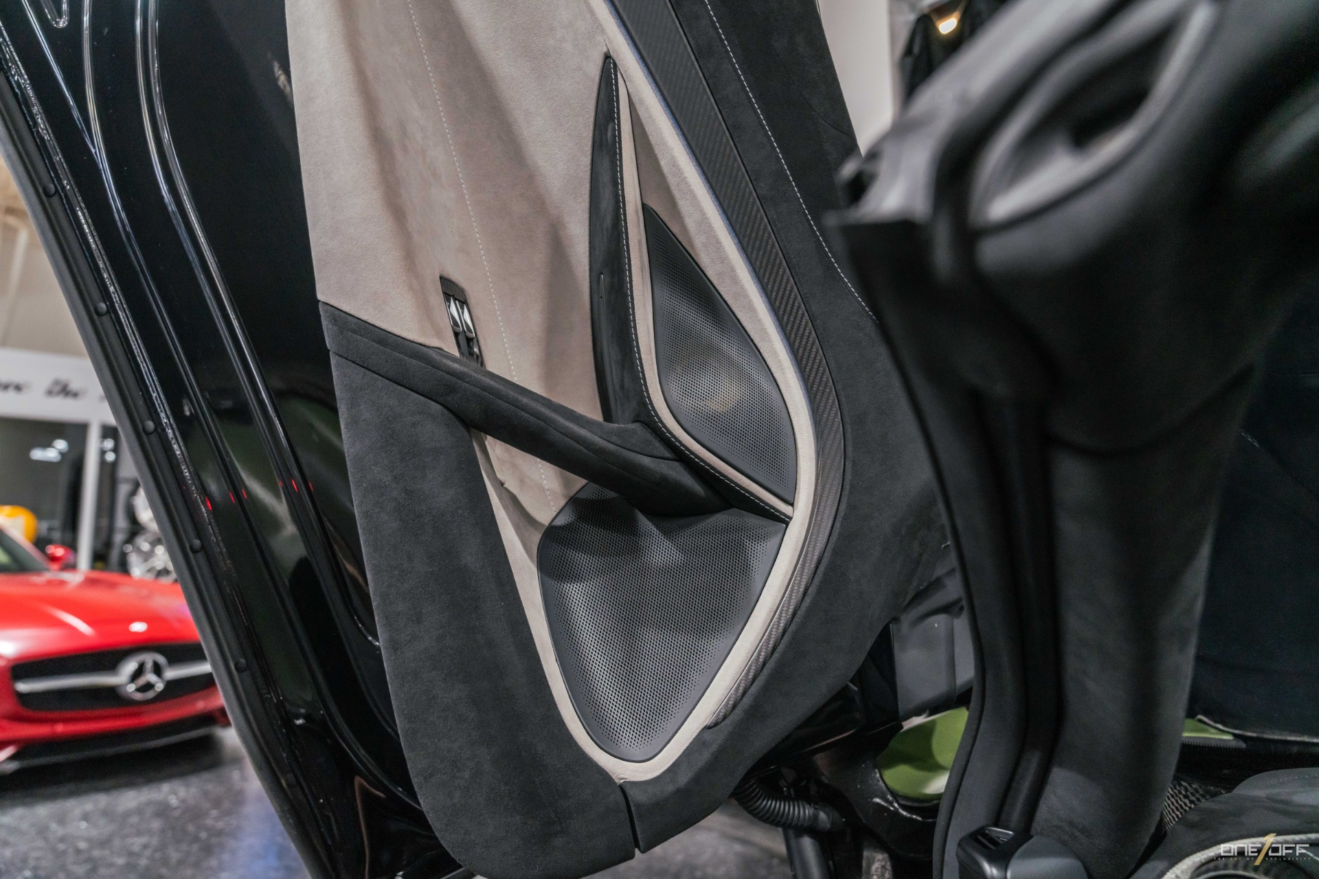 Used 2022 McLaren 765LT photo 39