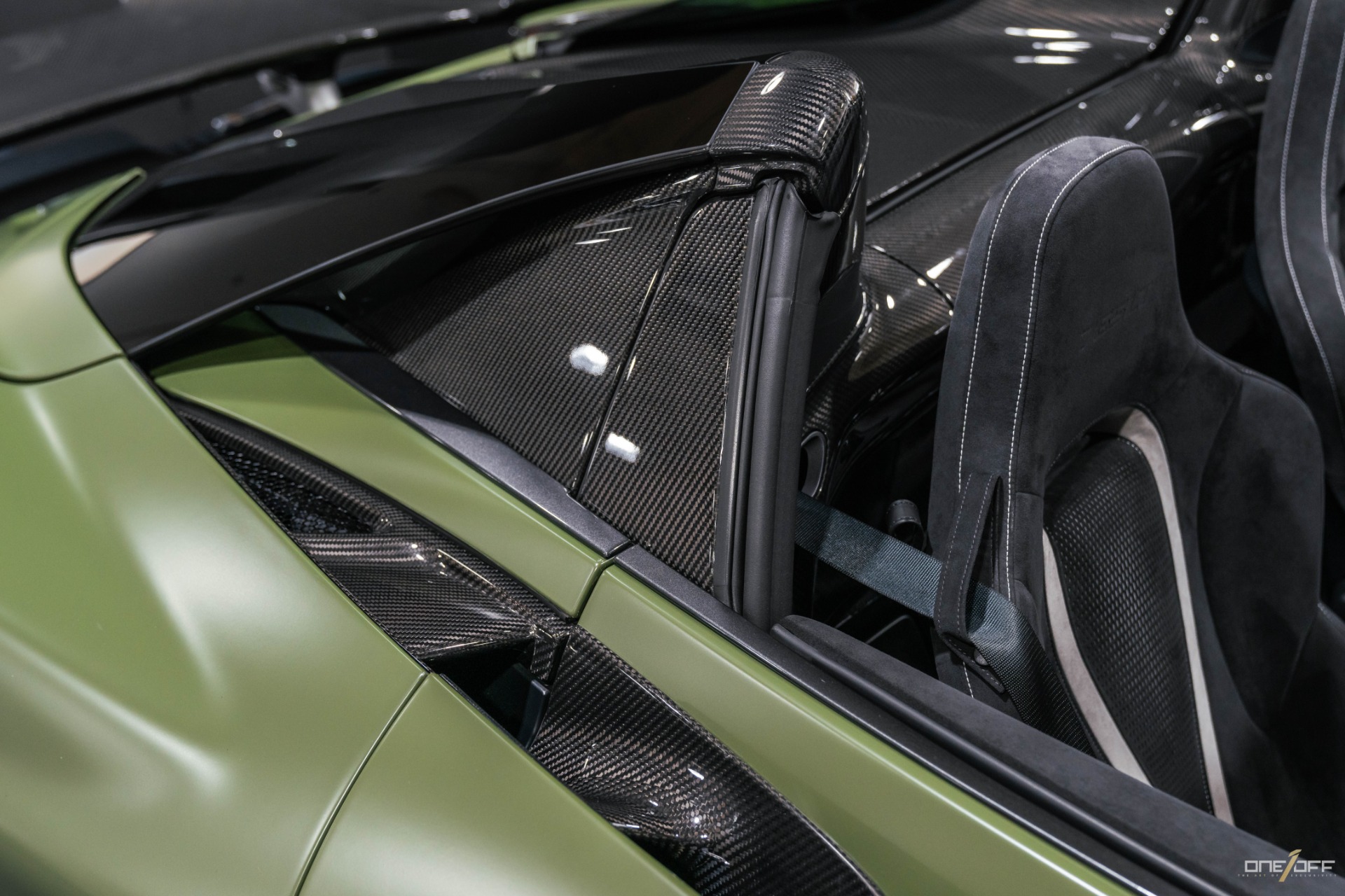 Used 2022 McLaren 765LT photo 43